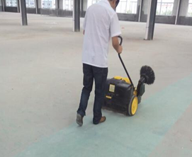 环氧地坪漆基面打磨